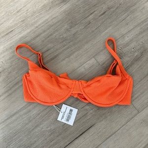 Monday Swimwear Cantaloupe Crinkle - Maui Top (L)